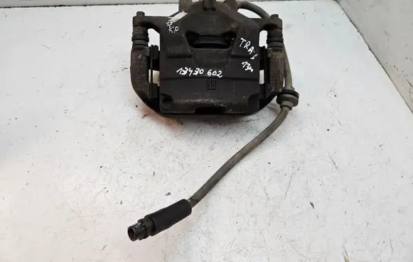Chevrolet Trax Front brake caliper 13430602