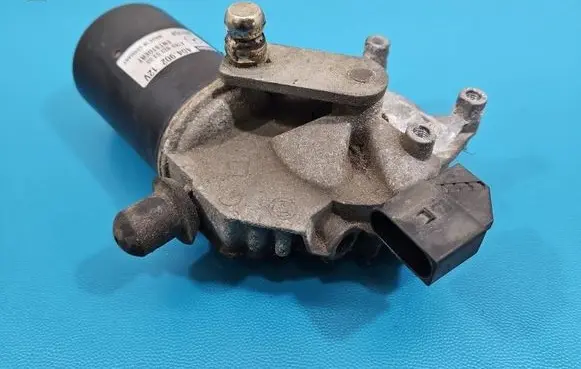 Mercedes-Benz A W169 Wiper motor A1698200300 IMPRK1560232