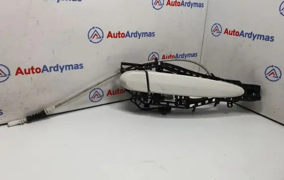 BMW 4 F32 F33 Front door coupe exterior handle/bracket 7242568 51217242568 51217207562