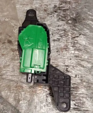 KIA Sportage Fuel tank cap lock 