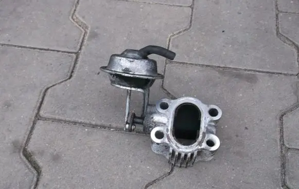 Lexus IS 220D-250-350 EGR valve