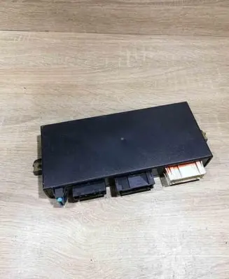 BMW 7 E32 Comfort/convenience module 8366229