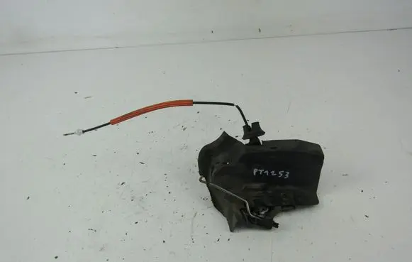 Audi A4 S4 B6 8E 8H Rear door lock 