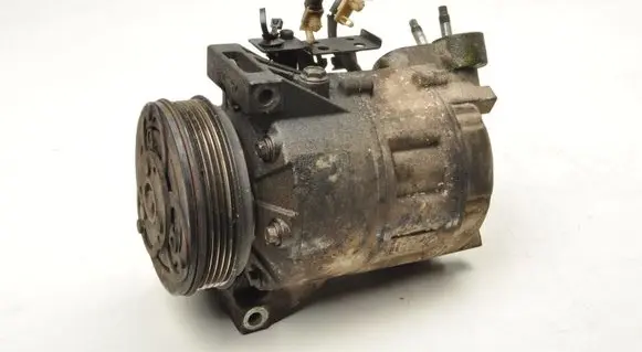 Volvo XC60 Air conditioning (A/C) compressor (pump) 