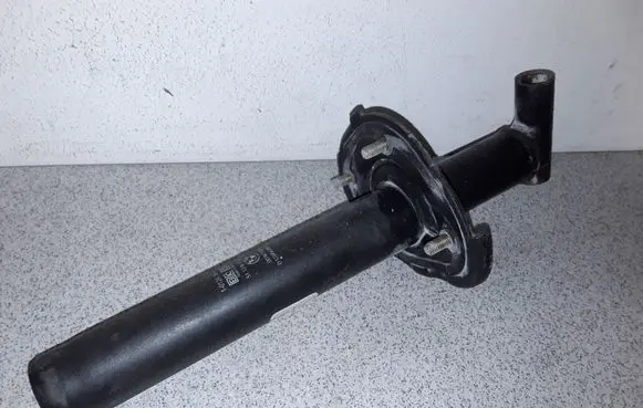 BMW 7 E38 Rear bumper shock impact absorber/damper 51128125422 8125422
