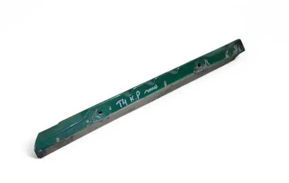 Volkswagen Transporter - Caravelle T4 Radiator support slam panel bracket 