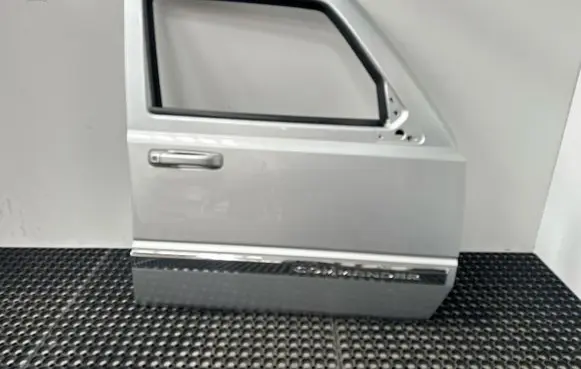 Jeep Commander Front door 