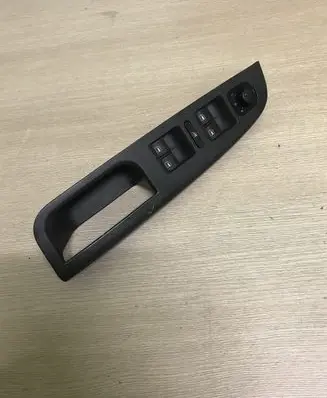Volkswagen Golf VI Electric window control switch 1K4868049C