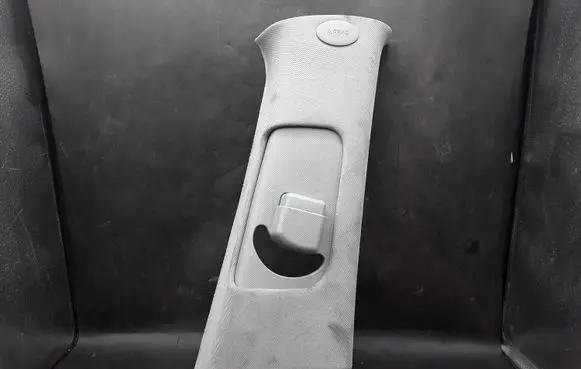 KIA Sorento (B) pillar trim (top) 858452P200