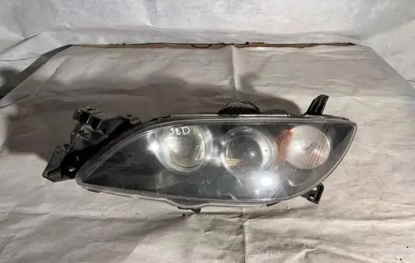 Mazda 3 I Headlight/headlamp SEDAN05