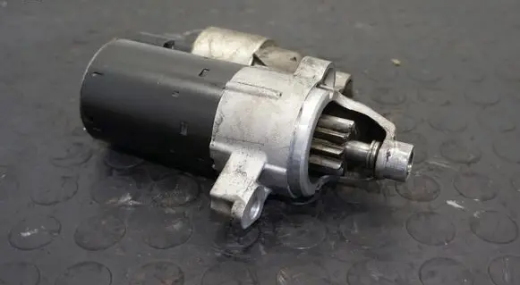 Audi A4 S4 B8 8K Starter motor 06H911021A