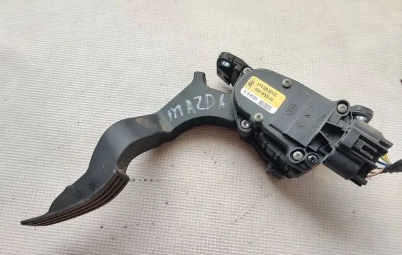 Mazda 2 Accelerator throttle pedal 6pv00856702 4s619f836aa