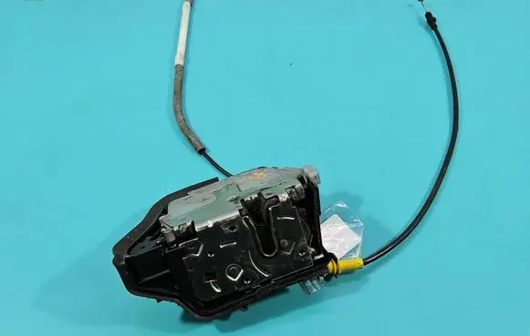 BMW 3 E46 Front door lock 8253431 IMPRK1559616