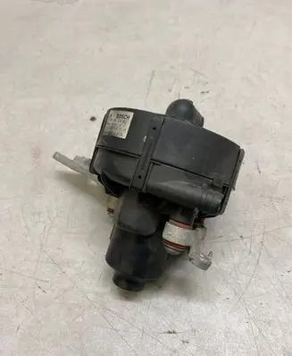 Mercedes-Benz CLS C219 Secondary air pump 0580000026 A0001405185