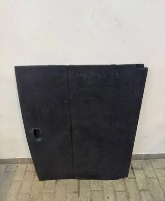Trunk/boot floor carpet liner