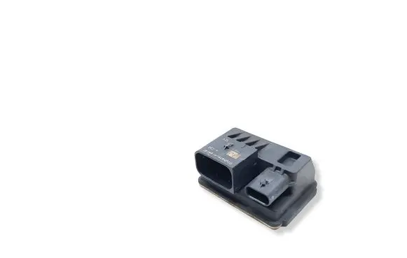 BMW X1 E84 Glow plug pre-heat relay 8570087