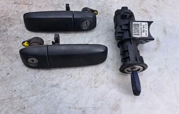 Fiat Panda II Ignition lock 00468453610
