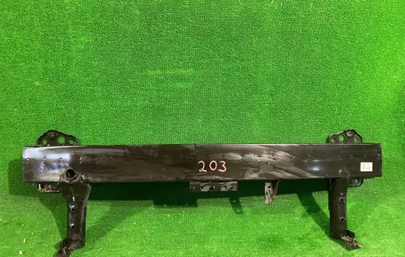 Hyundai Kona I Front bumper support beam 