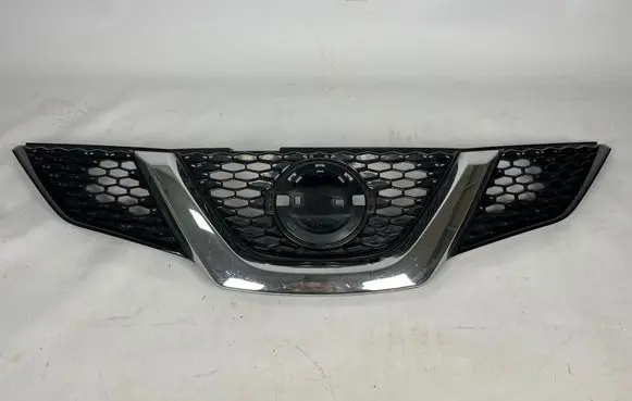 Nissan Qashqai Front grill 623104EM0A