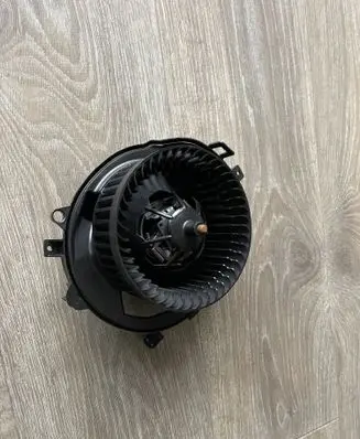 Volkswagen T-Roc Heater fan/blower 5Q02819021B