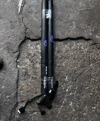 BMW X1 F48 F49 Tailgate/trunk strut/damper 7350837