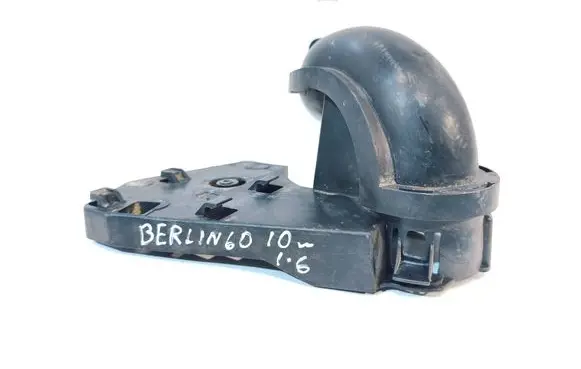 Citroen Berlingo Air intake duct part 9681774380