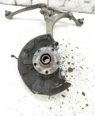 Audi A4 S4 B6 8E 8H Front wheel hub