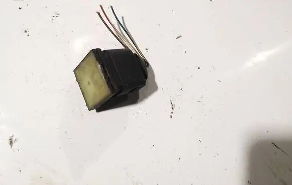 Volkswagen Golf IV Sensor 1j0973765