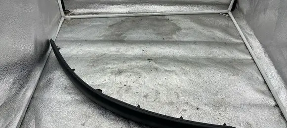 Volkswagen PASSAT B4 Trim molding 0906711