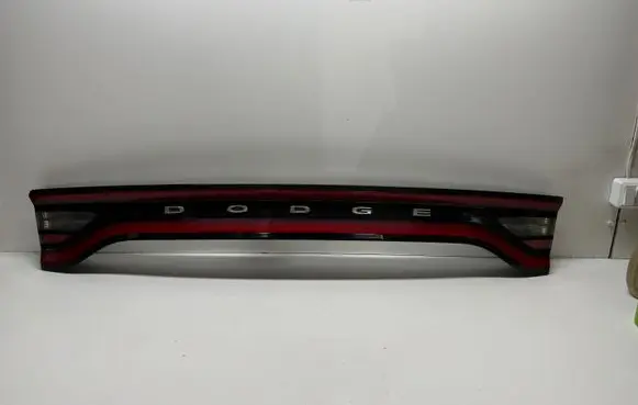 Dodge Charger Tailgate rear/tail lights 68213147AB