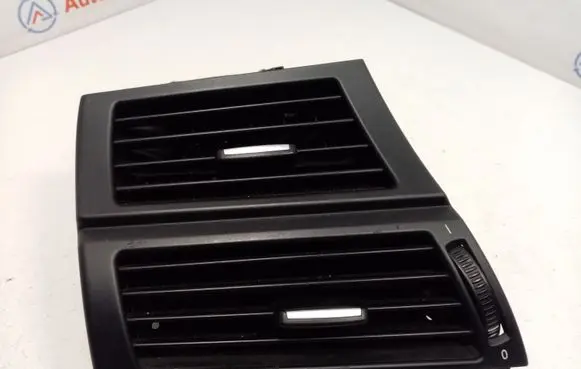BMW X5 E70 Dashboard side air vent grill/cover trim 7161803 64227161803 64229227767