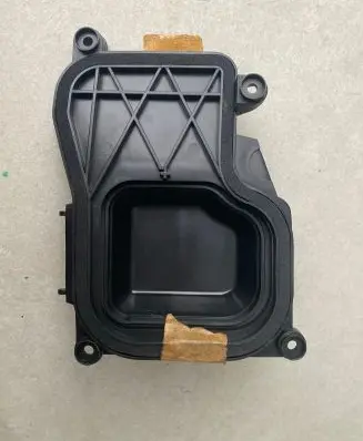 Ford Focus Headlight/headlamp dust cover 205675C1