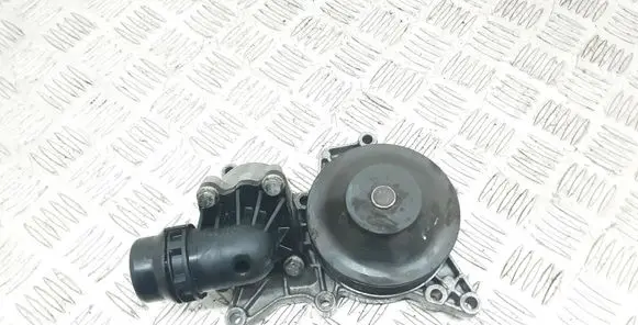 Thermostat/thermostat housing