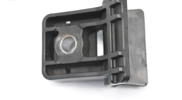Opel Astra J Radiator mount bracket 13250318