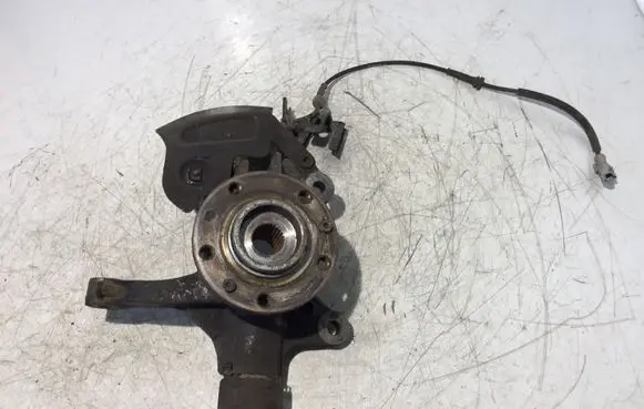 Peugeot Expert Front wheel hub