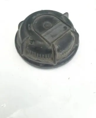 Volvo S60 Headlight/headlamp dust cover 90492068 8998216