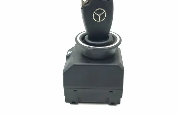 Mercedes-Benz ML W164 Ignition lock 1645450708