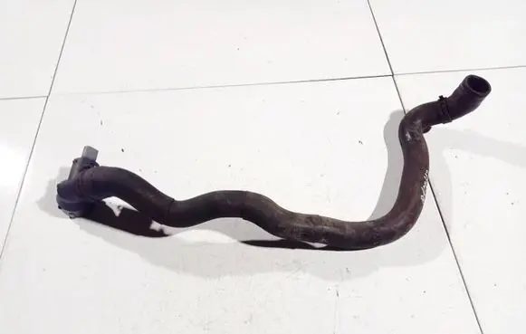Volkswagen Golf V Engine coolant pipe/hose