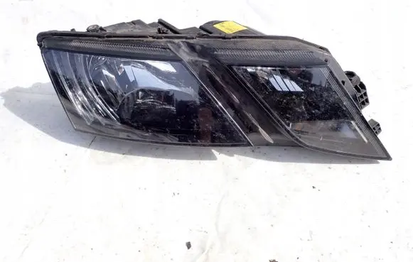 Skoda Octavia Mk3 (5E) Headlight/headlamp