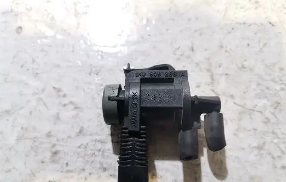 Audi A6 S6 C6 4F Vacuum valve 1K0906283A