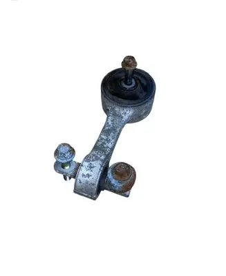Honda Civic Engine mount bracket