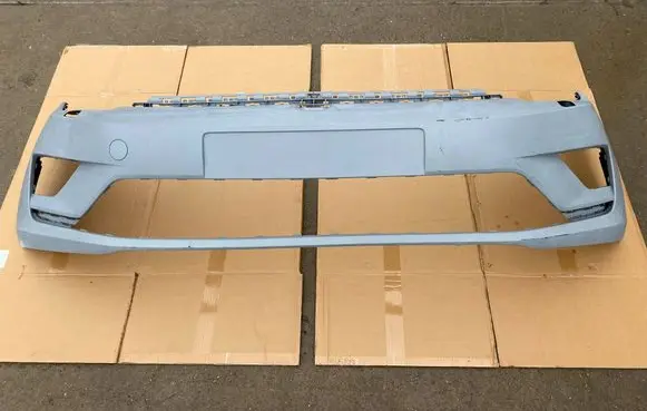 Volkswagen Golf Sportsvan Front bumper 510807221F