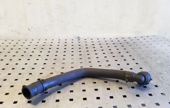 Volkswagen Tiguan Engine coolant pipe/hose 1K0122291J