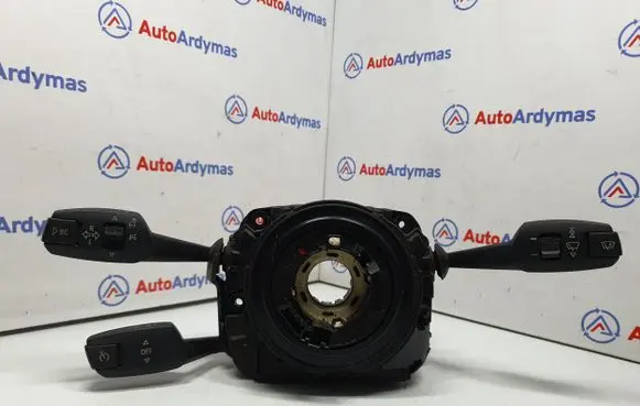 Steering wheel axle set