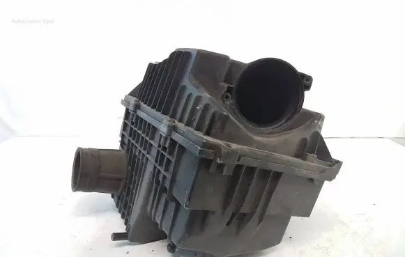 Opel Movano B Air filter box 8200751534 8200824914 370345275