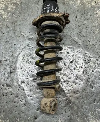 Toyota Avensis T250 Rear shock absorber with coil spring 