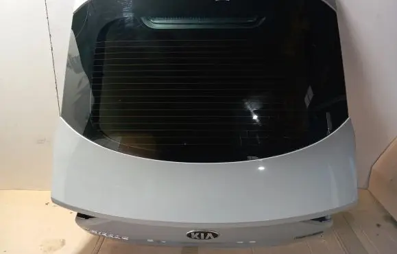 KIA Stinger Tailgate/trunk/boot lid