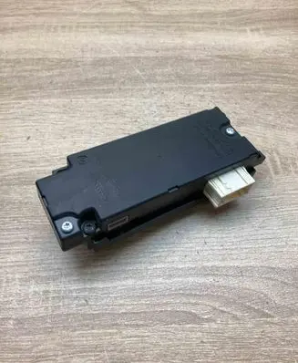 Peugeot 5008 Bluetooth control unit module 9675359580 S180073002