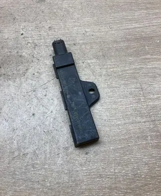 BMW 5 F10 F11 Keyless system antenna 9220831