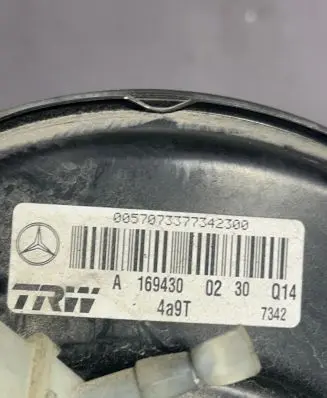 Mercedes-Benz B W245 Brake booster A1694300230
